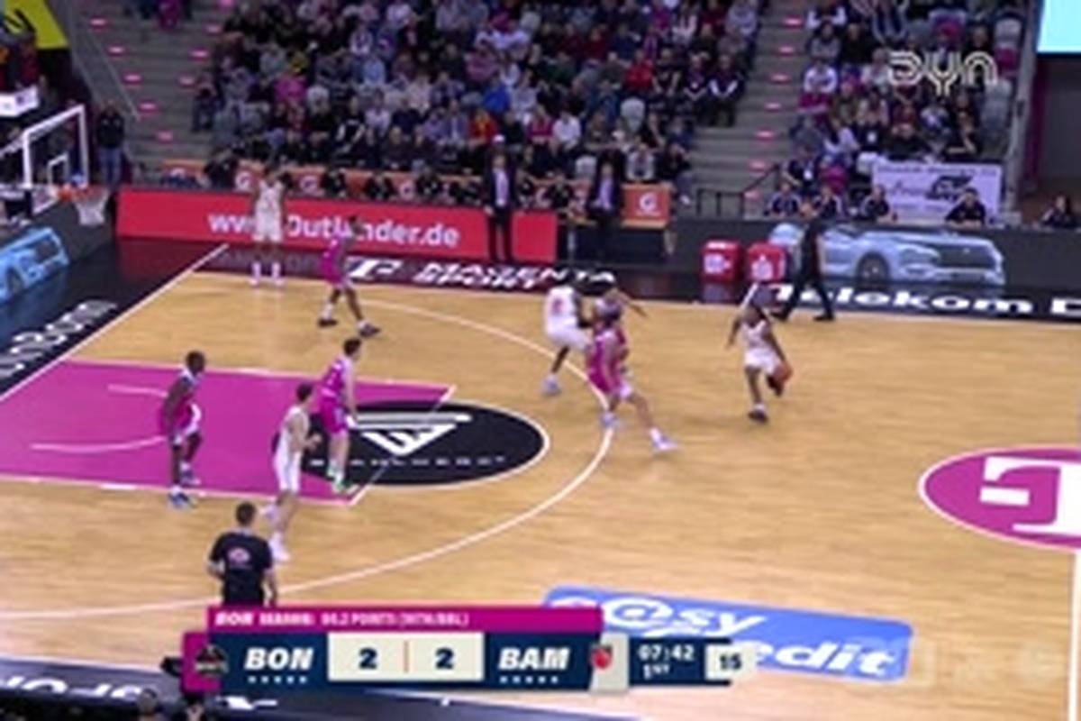 Spiel Highlights zu Telekom Baskets Bonn - BMA365 Bamberg Baskets