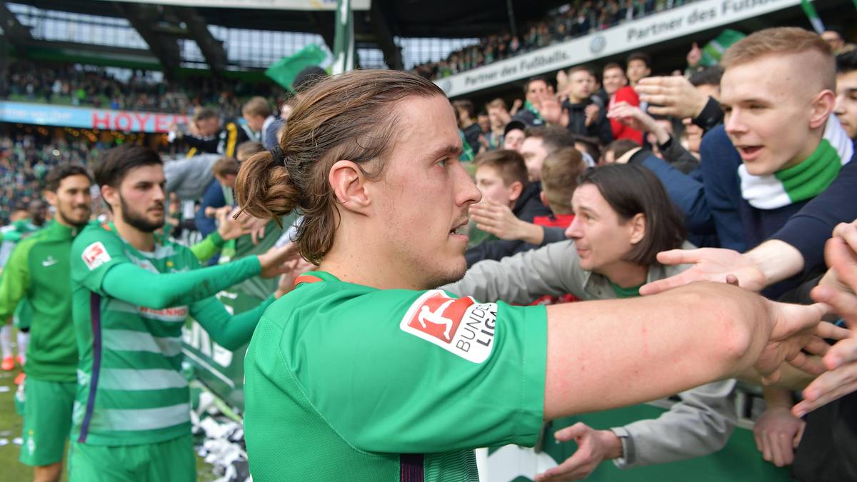 PLATZ 9 - WERDER BREMEN: Die Norddeutschen können auch in der kommenden Saison auf die Unterstützung von 25.000 Jahreskartenbesitzern bauen