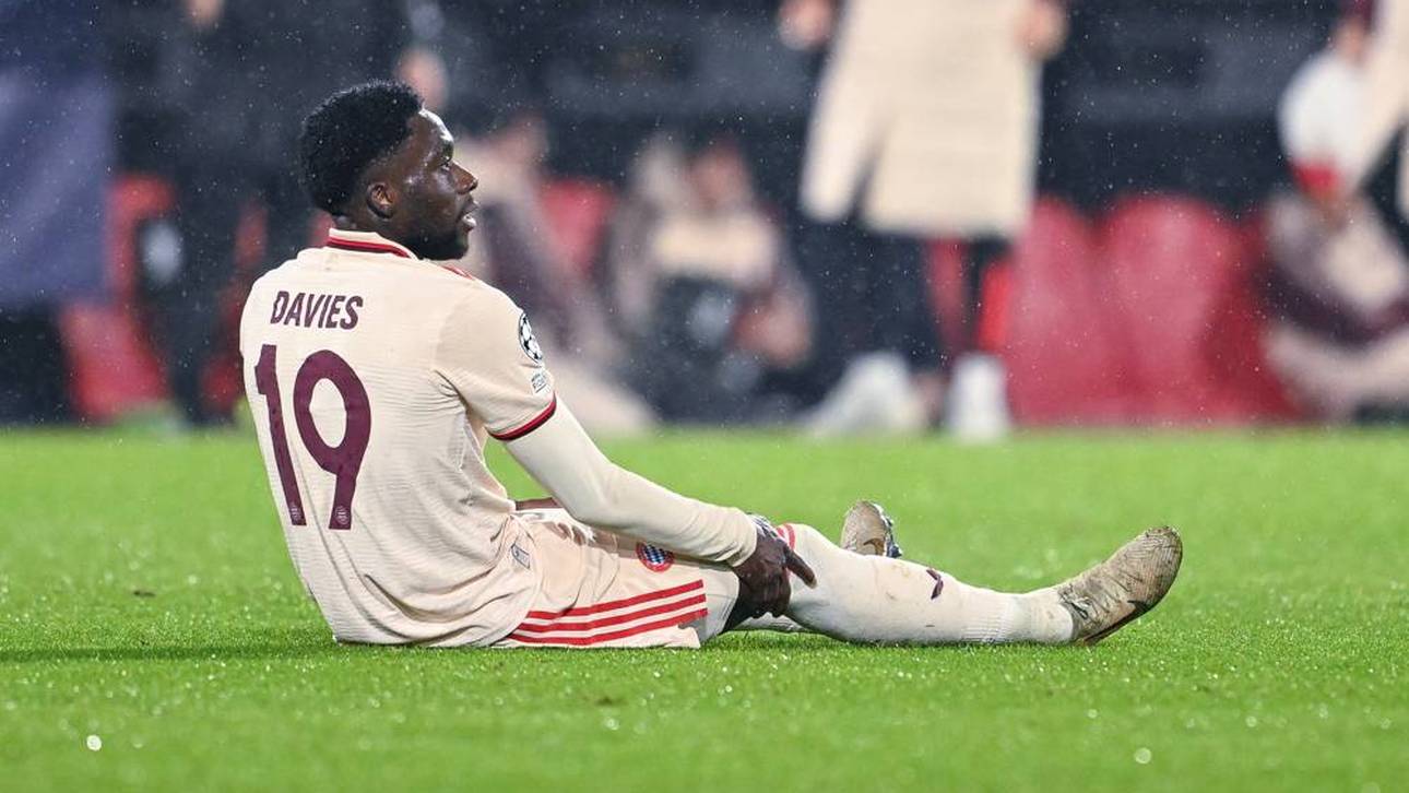 Alphonso Davies musste verletzt ausgewechselt werden