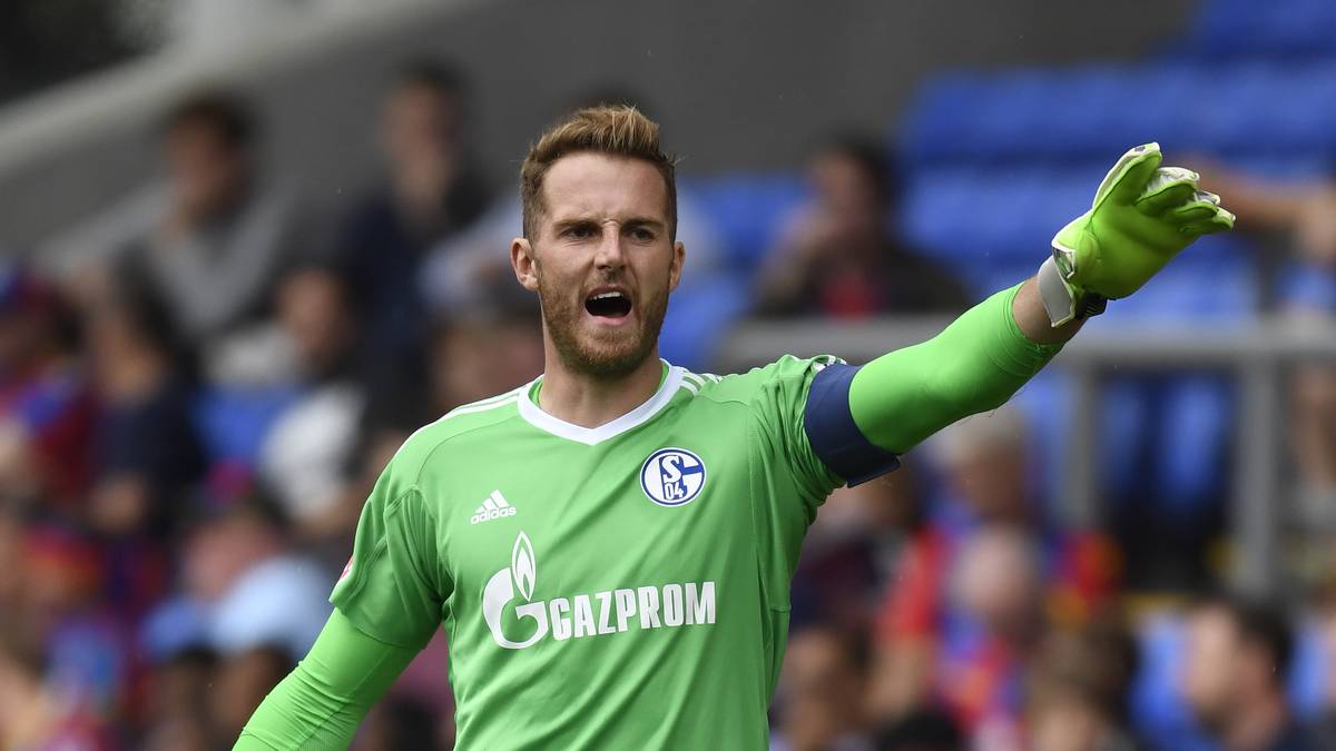 PLATZ 1: Ralf Fährmann (Schalke 04): Weisse Westen: 13 - Gegentore: 37
