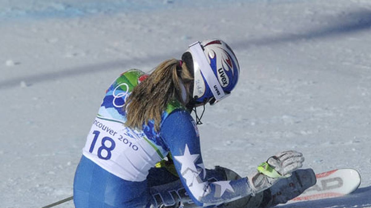 Kurz vor dem Olympia-Start in Vancouver sorgt eine Verletzung Vonns am rechten Schienbein für Wirbel. Sie sei "möglicherweise nicht in der Lage zu starten. Ich hatte noch nie solche Schmerzen"