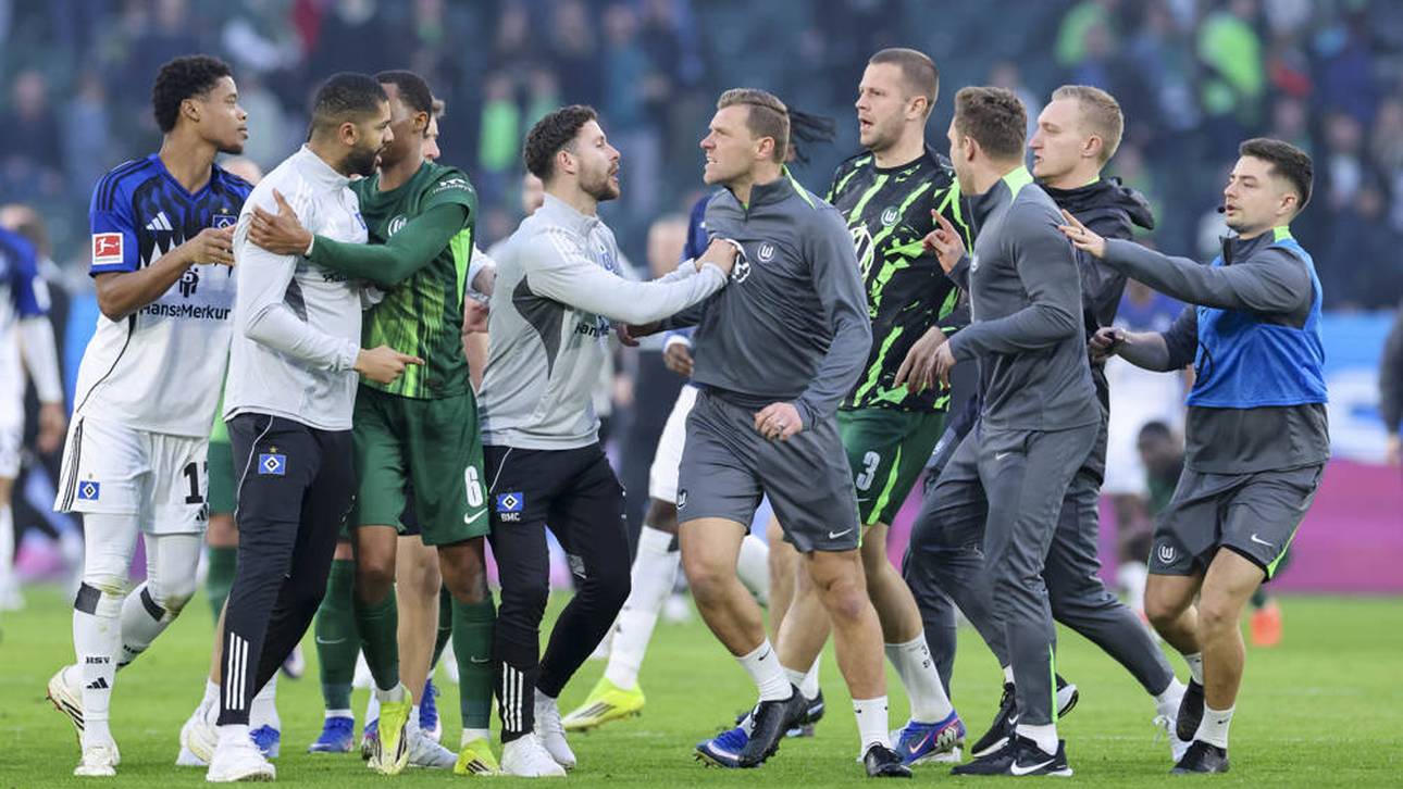 Nach dem Schlusspfiff kam es zu Rudelbildungen