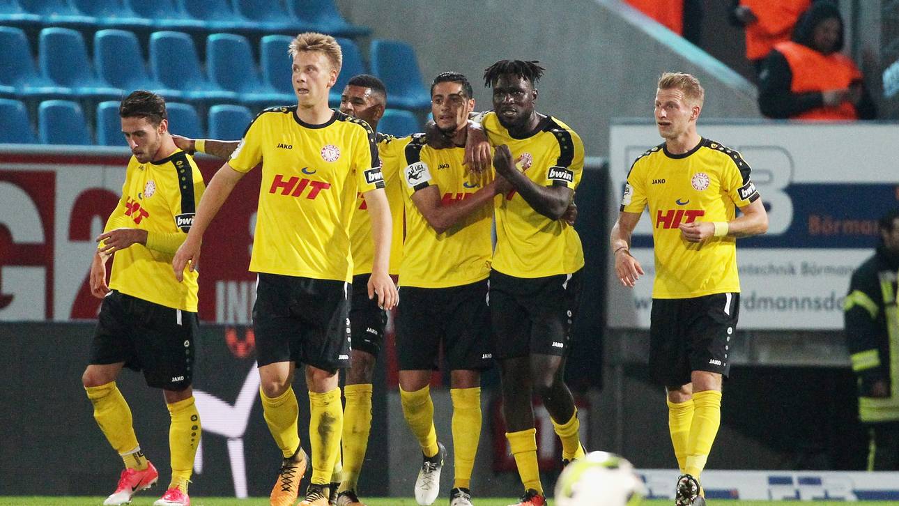 Fortuna Köln bleibt oben dran