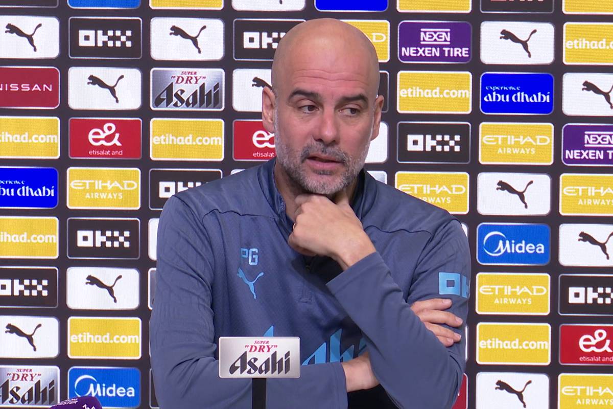 Citys Trainer Pep Guardiola betont, dass die Gespräche mit Vorstandvorsitzenden Khaldoon Al Mubarak stets positiv waren. Gleichzeitig gibt der Coach der Sky Blues zu, dass es auch Zweifel gibt.