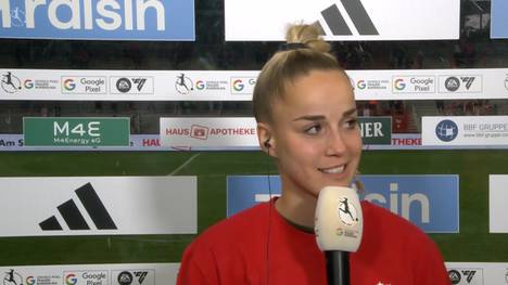 Nach der vorzeitigen Meisterschaft der Bayern-Frauen ist die Stimmung bei Giulia Gwinn gut. Trotz des erreichten Meilensteins dürften die Feierlichkeiten aber vorerst gemäßigt vonstattengehen.