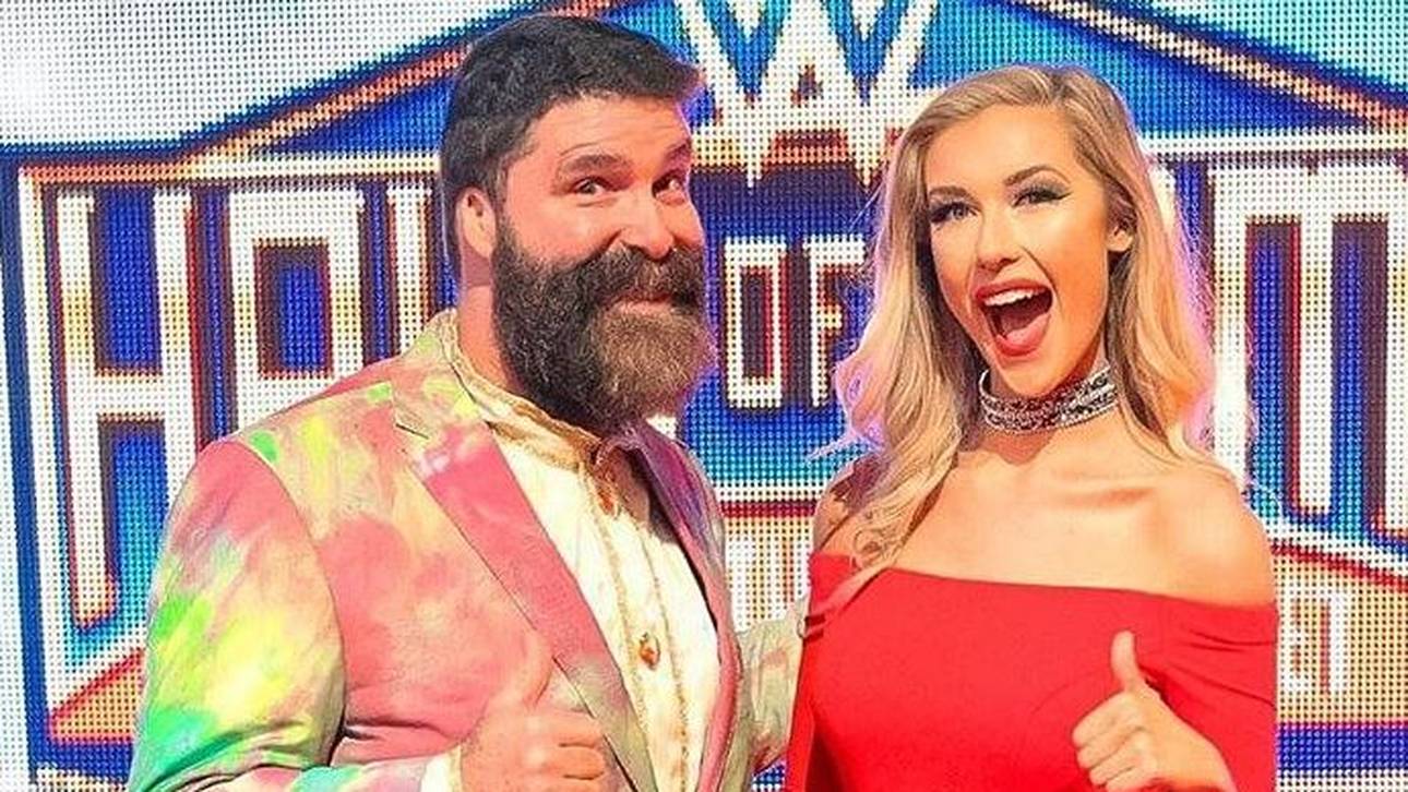 Noelle Foley, Tochter von Mick Foley, hat über eine Million Follower auf Instagram