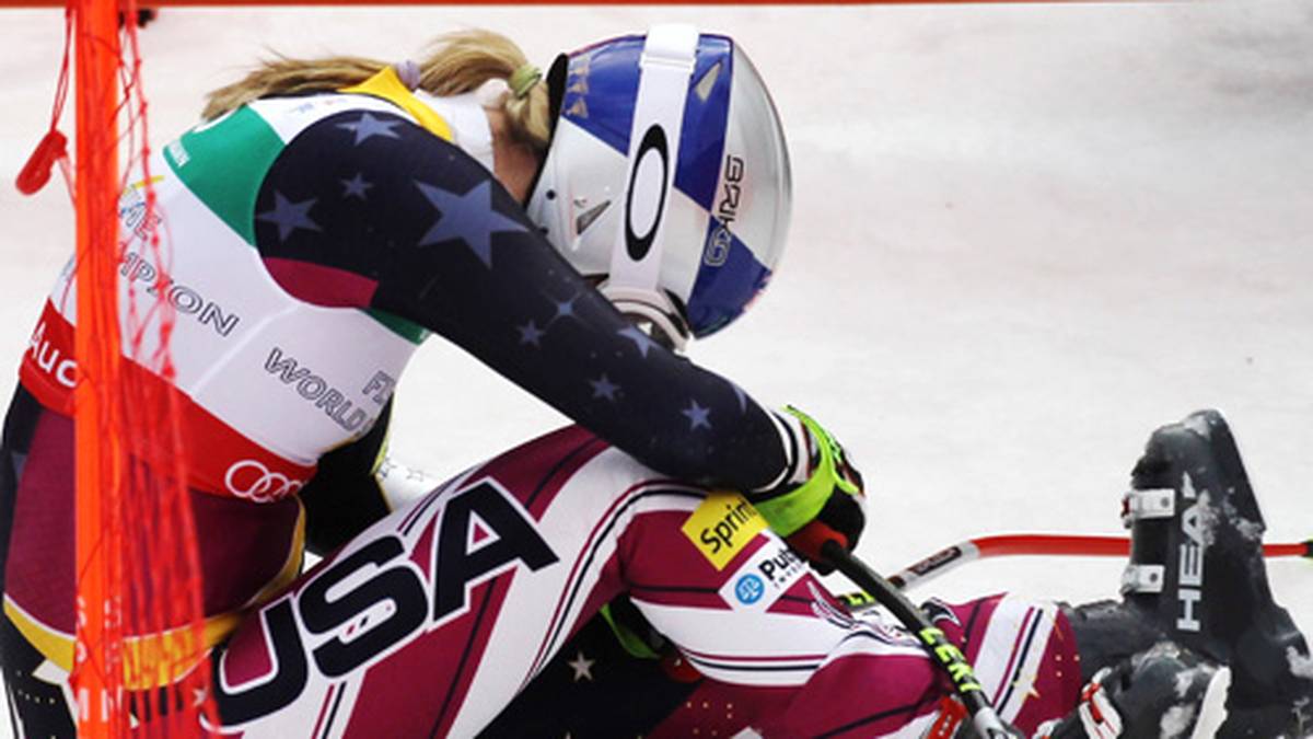 Wenige Tage vor der WM 2011 fällt Vonn beim Riesenslalomtraining auf den Hinterkopf und erleidet eine Gehirnerschütterung