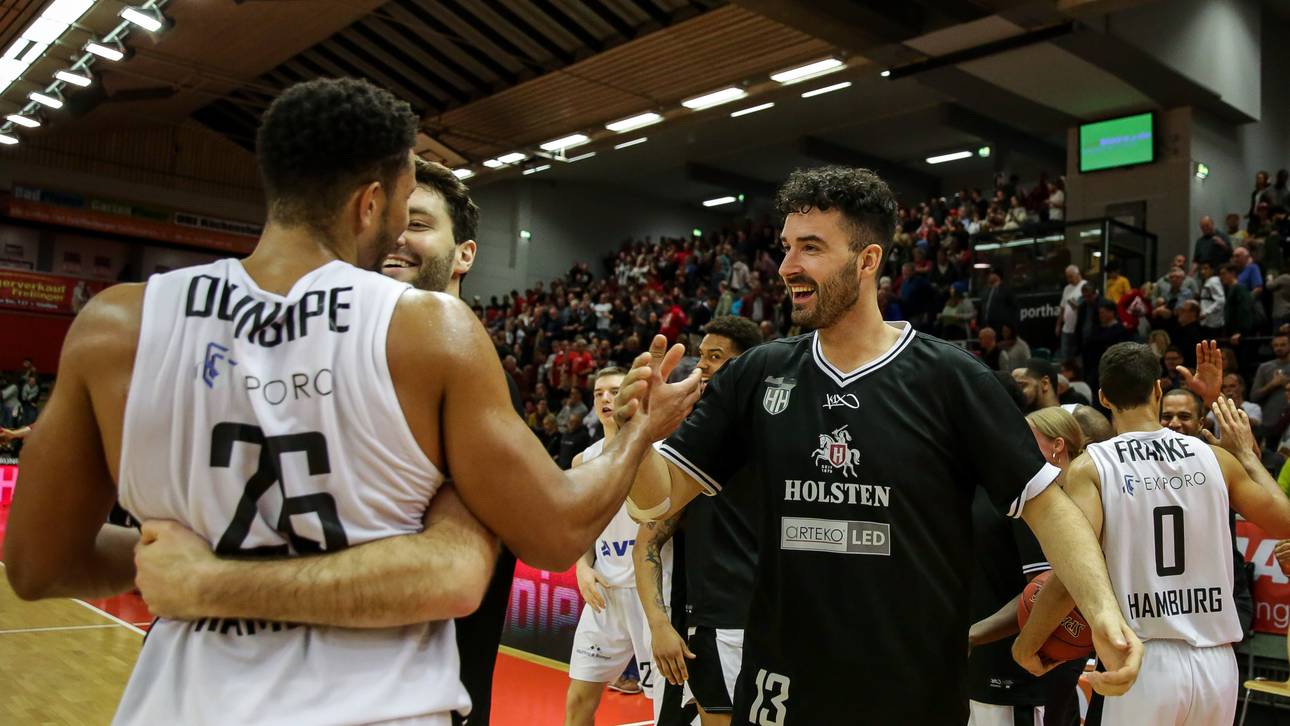 Towers feiern Premieren-Sieg