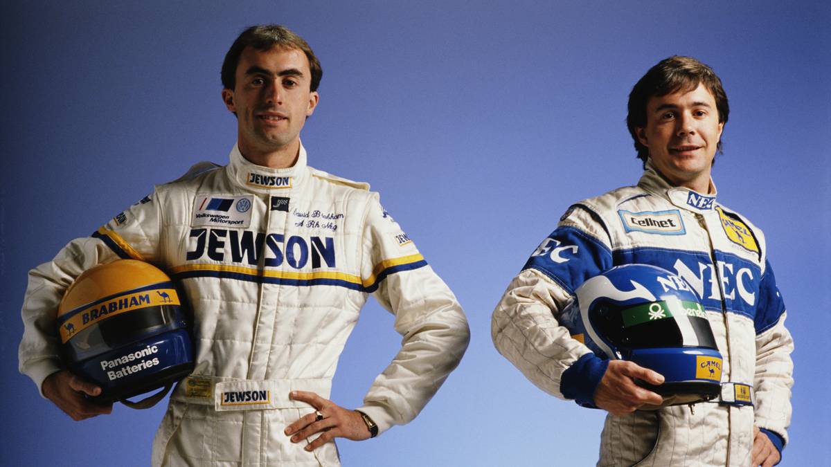 Er schickte gleich zwei Söhne in die Formel 1, allerdings mit bescheidendem Erfolg. Gary versuchte 1990 zweimal vergeblich, sich für ein Rennen zu qualifizieren. Bruder David war im Sportwagen sehr erfolgreich, gewann 2009 in Le Mans. In der Formel 1 verlief es weniger spektakulär: 1990 und 1994 ging er insgesamt 24 Mal an den Start