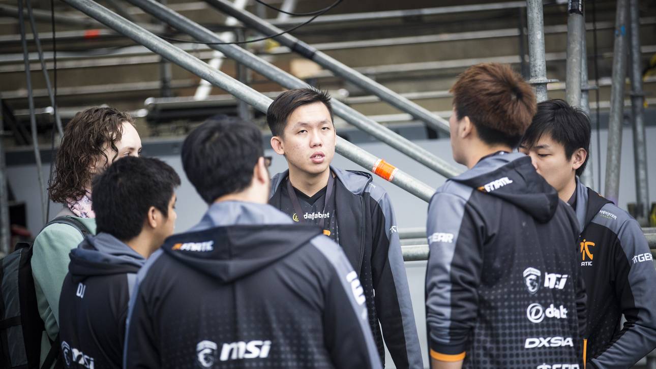 TI-Liebling wechselt zu Fnatic