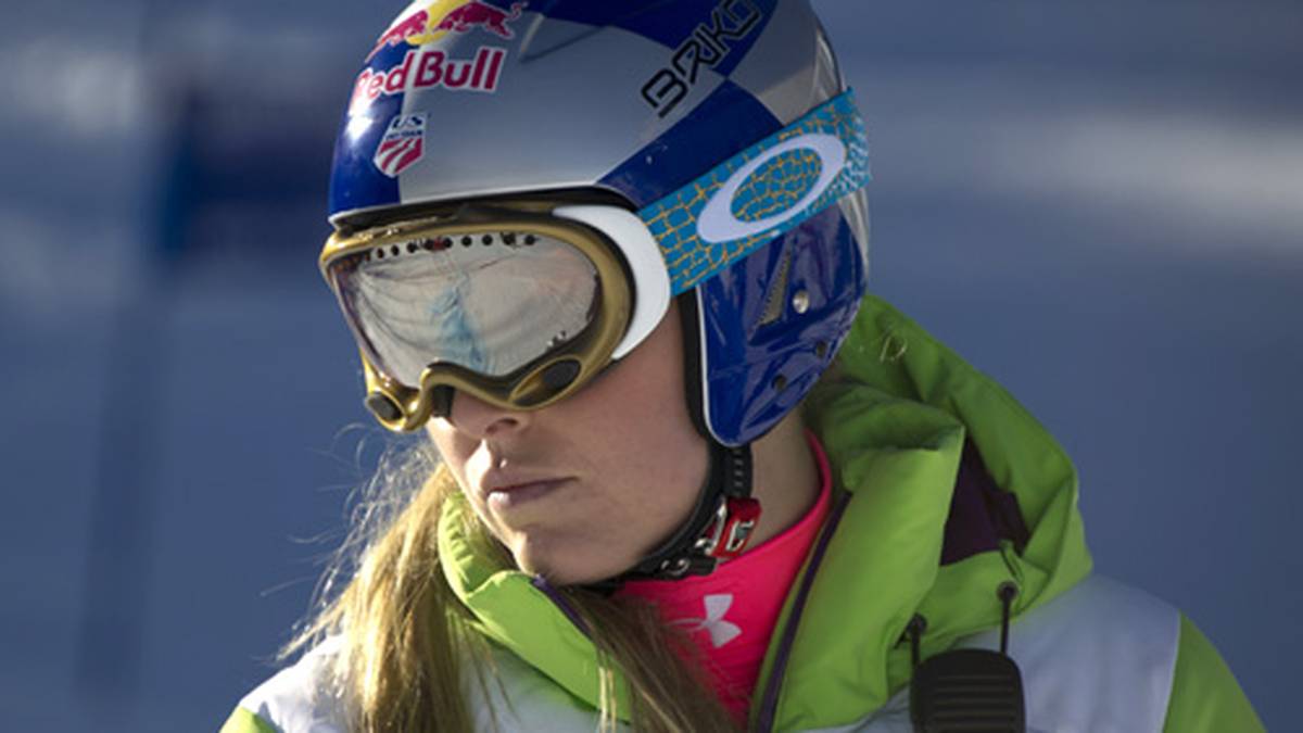 Anfang 2012 verzichtet Vonn wegen einer schweren Darminfektion auf einige Rennen. Die Magen-Darm-Erkrankung hat einen dreitägigen Krankenhausaufenthalt und einen markanten Gewichtsverlust zur Folge