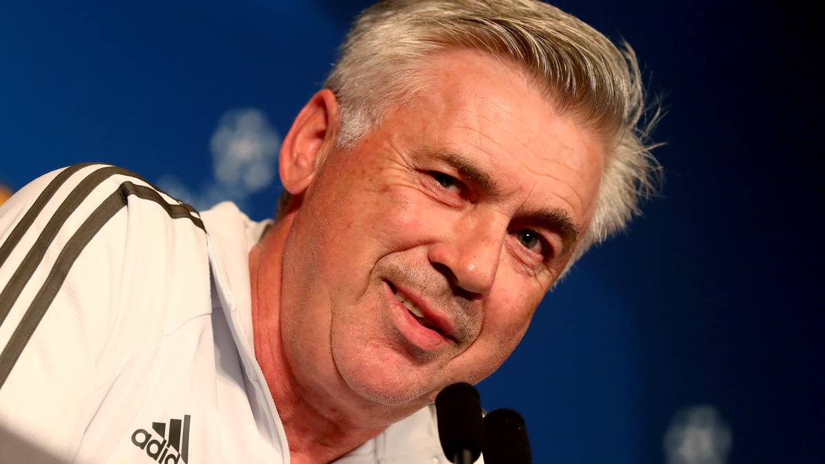 "Haben Sie Angst, gefeuert zu werden, falls Paris gewinnt?", fragt ein nigerianischer Journalist Carlo Ancelotti am Abend bei der Pressekonferenz und sorgt damit für Erheiterung im Auditorium. Ancelotti reagiert amüsiert. "Ich denke nicht. Es ist noch früh in der Saison", sagt er