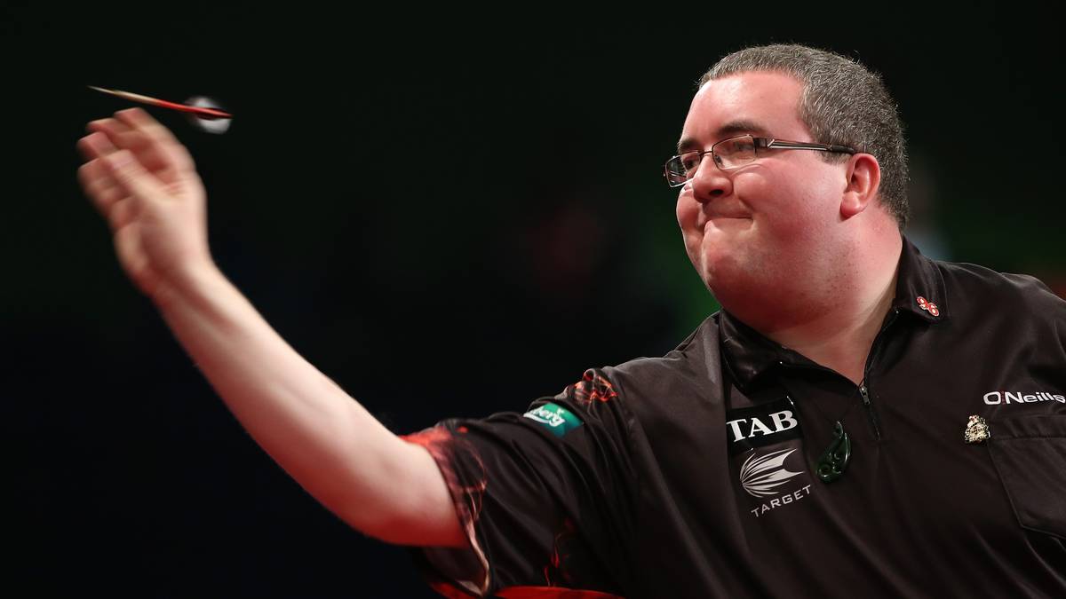 POWERRANKING - PLATZ 16 - STEPHEN BUNTING (PDC Order of Merit: 18): Über 200.000 Pfund sammelte Bunting in dieser Saison bereits. "The Bullet" spielt mit zwölf Gramm die leichtesten Darts auf der Tour. Nach einer langen Formkrise kämpfte er sich in dieser Saison zurück und möchte bei der WM seinen Aufwärtstrend fortsetzen.