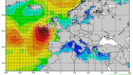 Hurrikan kommt auf Irland zu