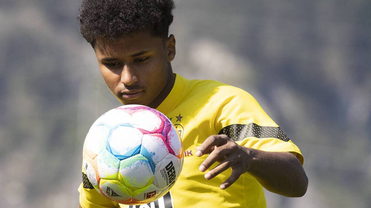 Adeyemi will Jubel-Erlaubnis von Terzic