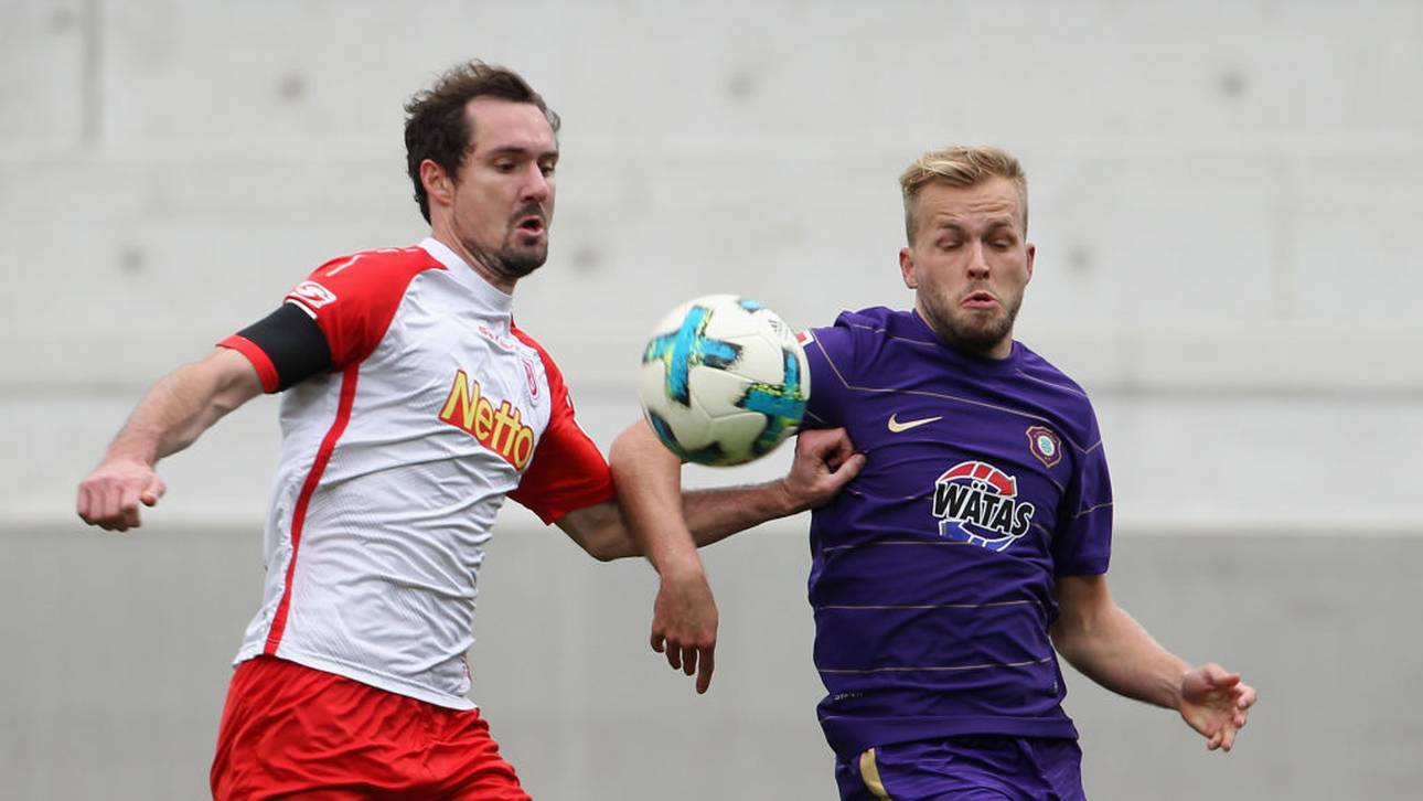 Sebastian Nachreiner (l.) ist zwar ein knochenharter Innenverteidiger (hier im Duell mit Aues Pascal Köpke). Ein Profi-Tor fehlt ihm aber noch.