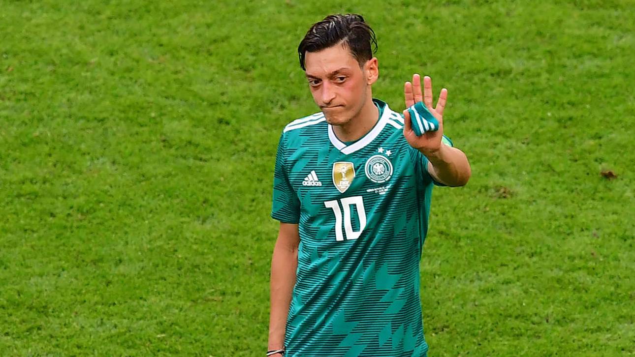 Watzke kritisiert Özil