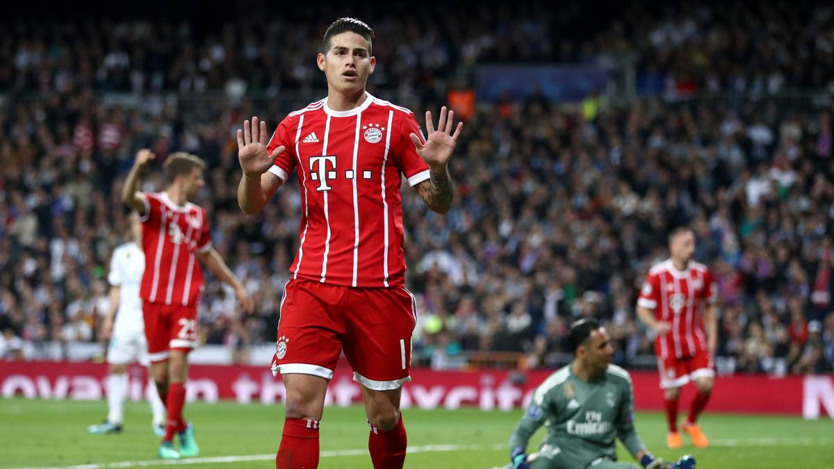 Die Bayern hatten die Möglichkeit, eine Ausstiegsklausel in Höhe von 42 Millionen Euro zu ziehen. Die Verantwortlichen waren von den Leistungen des Kolumbianers nicht vollends überzeugt, was bei James und auch vielen Fans auf Unverständnis stieß