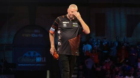 Van Barneveld ist an COVID-19 erkrankt