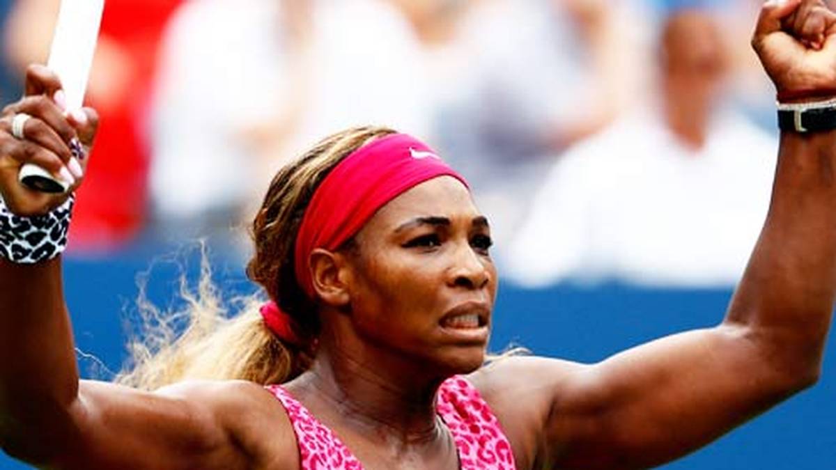 Auch wegen ihres Outfits zieht Serena wieder einmal die Blicke auf sich. Im Viertelfinale zeigt sie ihr Leoparden-Kostüm in pink