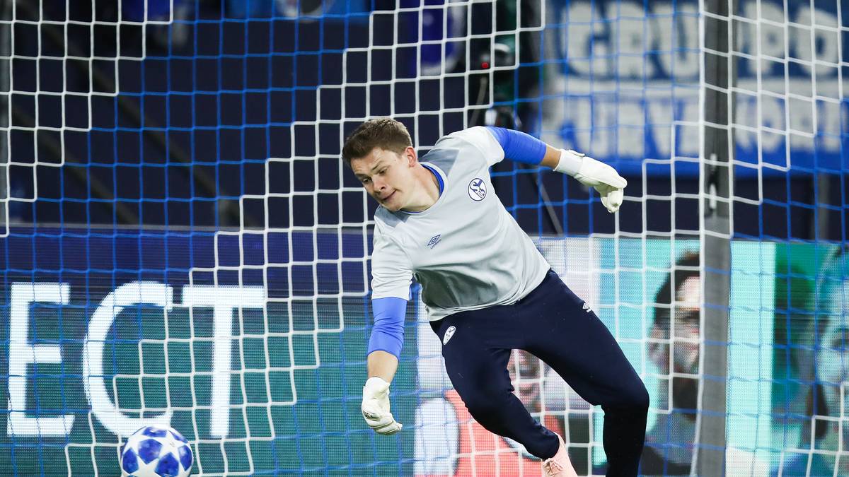 PLATZ 11: ALEXANDER NÜBEL (FC Schalke 04): Weisse Westen: 5 - Gegentore: 29