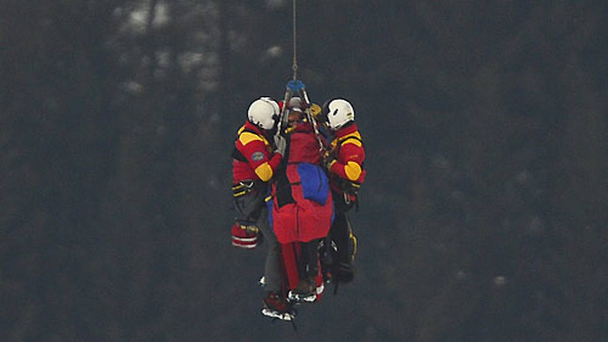 Am 5. Februar 2013 stürzt Vonn bei der WM in Schladming im Super-G und zieht sich einen Kreuzbandriss und einen Innenbandriss im rechten Knie zu. Damit war die Saison für sie vorzeitig beendet. Den Abfahrtsweltcup gewinnt Vonn dennoch