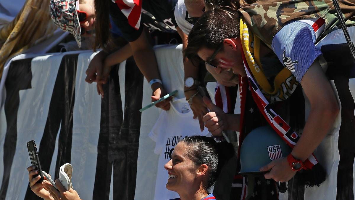 ALEX KRIEGER (USA): Die Defensivspielerin war viele Jahre in Europa aktiv, wurde Deutsche Meisterin mit dem 1. FFC Frankfurt. Jetzt ist die routinierte 32-Jährige wieder in den Staaten bei Orlando gelandet