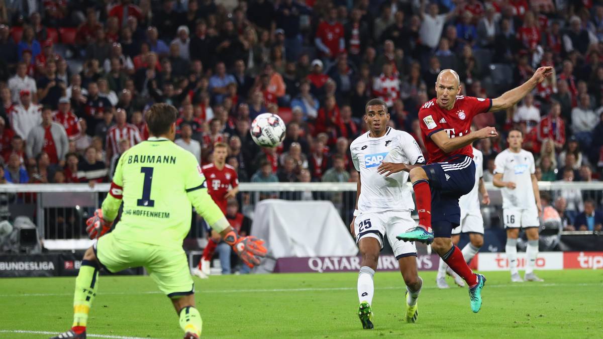 ARJEN ROBBEN (ab 45.): Saß zu Beginn draußen. Wurde unter tosendem Applaus für Coman eingewechselt. Sagte über sich: "Auch wenn ich jetzt 34 bin, ich habe meinen Arsch aufgerissen, um zu spielen. Sein 2:1 verhinderte der Video-Beweis. Traf dann doch noch zum 3:1 (90.). SPORT1-Note: 2