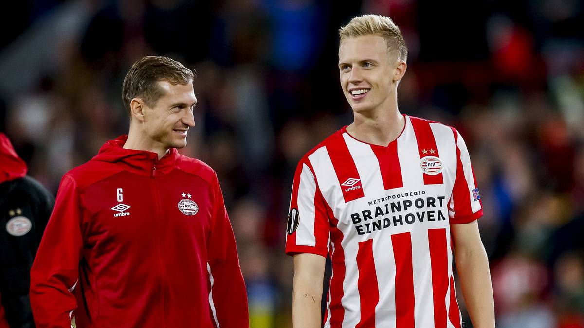 NIEDERLANDE - DANIEL SCHWAAB und JULIAN BAUMGARTL (PSV Eindhoven): Die beiden früheren Stuttgarter spielen nun gemeinsam beim niederländischen Vizemeister, bildeten dort zuletzt zusammen die Innenverteidigung. Die kleine deutsche Enklave wird komplettiert durch den Mann hinter ihnen ...