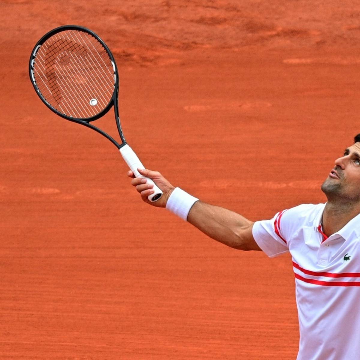 Der australische Tennisverband hat nach dem Wirbel um die Einreise-Posse des Weltranglistenersten Novak Djokovic sein Bedauern geäußert.