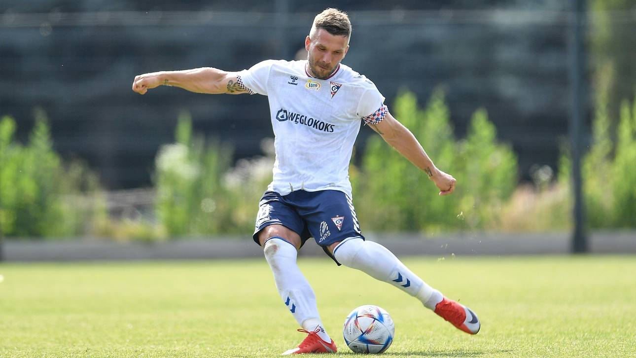 Karriereende? So plant Podolski