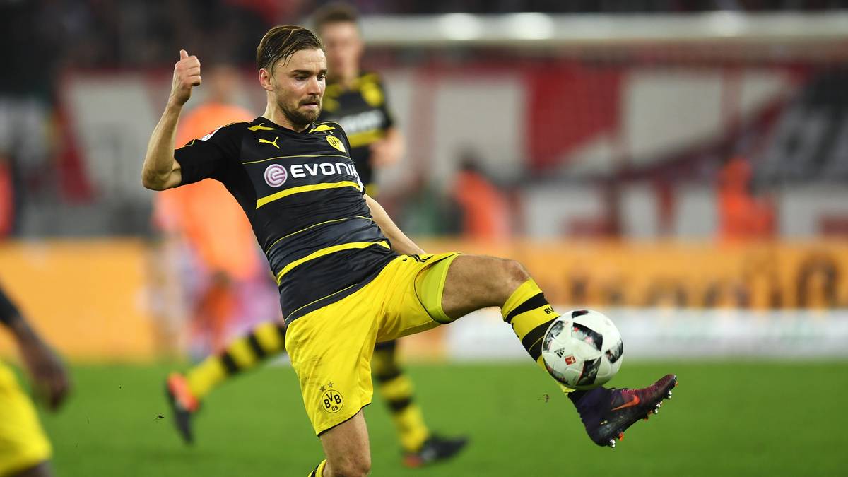 MARCEL SCHMELZER - Was das angeht, wünschen sich viele BVB-Fans von Schmelzer etwas mehr Dynamik. Der Dortmunder Kapitän fehlte am Wochenende angeschlagen, ist aber einsatzbereit. UNENTSCHIEDEN, 4:2