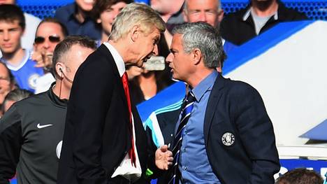 Arsene Wenger (l.) und Jose Mourinho gerieten 2014 an der Seitenlinie aneinander