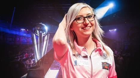 Beim Grand Slam of Darts setzt sich Fallon Sherrock nach 1:3 Rückstand doch noch gegen den deutschen Gabriel Clemens durch und steht als erste Frau überhaupt im Achtelfinale, schon in der Vergangenheit konnte die Engländerin auf den großen Bühnen überzeugen.