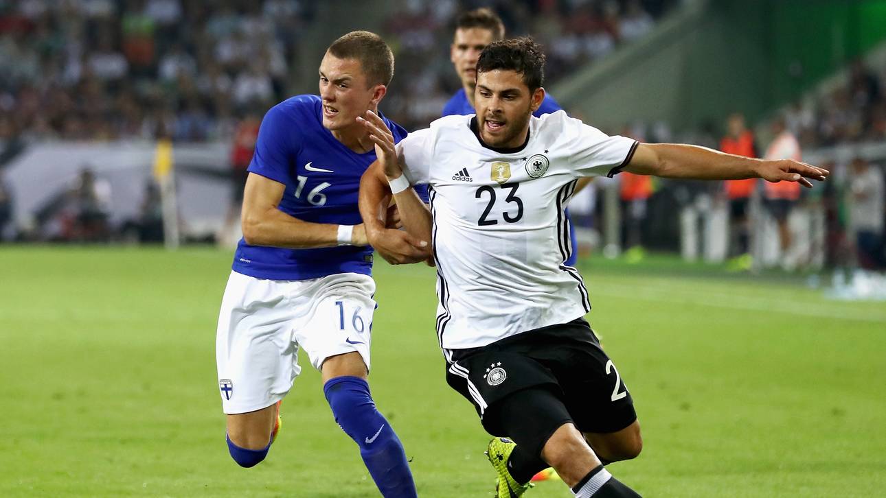 Volland bricht sich wohl Hand