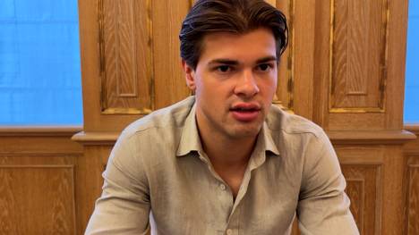 NHL-Profi JJ Peterka blickt mit Vorfreude auf die kommenden Olympischen Winterspiele. 