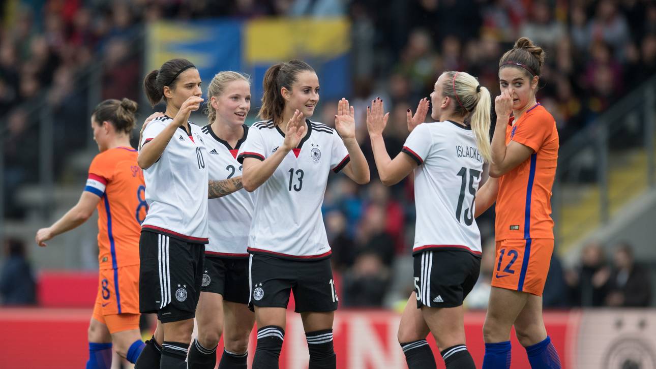 Islacker führt DFB-Frauen zum Sieg