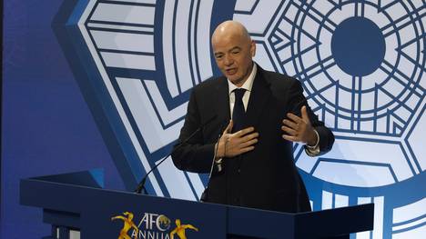 Die FIFA hat die Weltmeisterschaft 2034 nun offiziell an Saudi-Arabien vergeben. Das gab Präsident Gianni Infantino am Mittwoch bekannt.