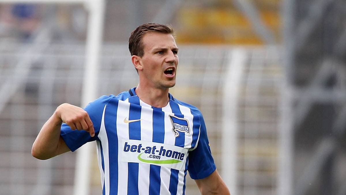 PLATZ 4 - HERTHA BSC: 84,95 (Nike). Platz vier für die Berliner - das würden sie sich auch für die Tabelle der Bundesliga wünschen