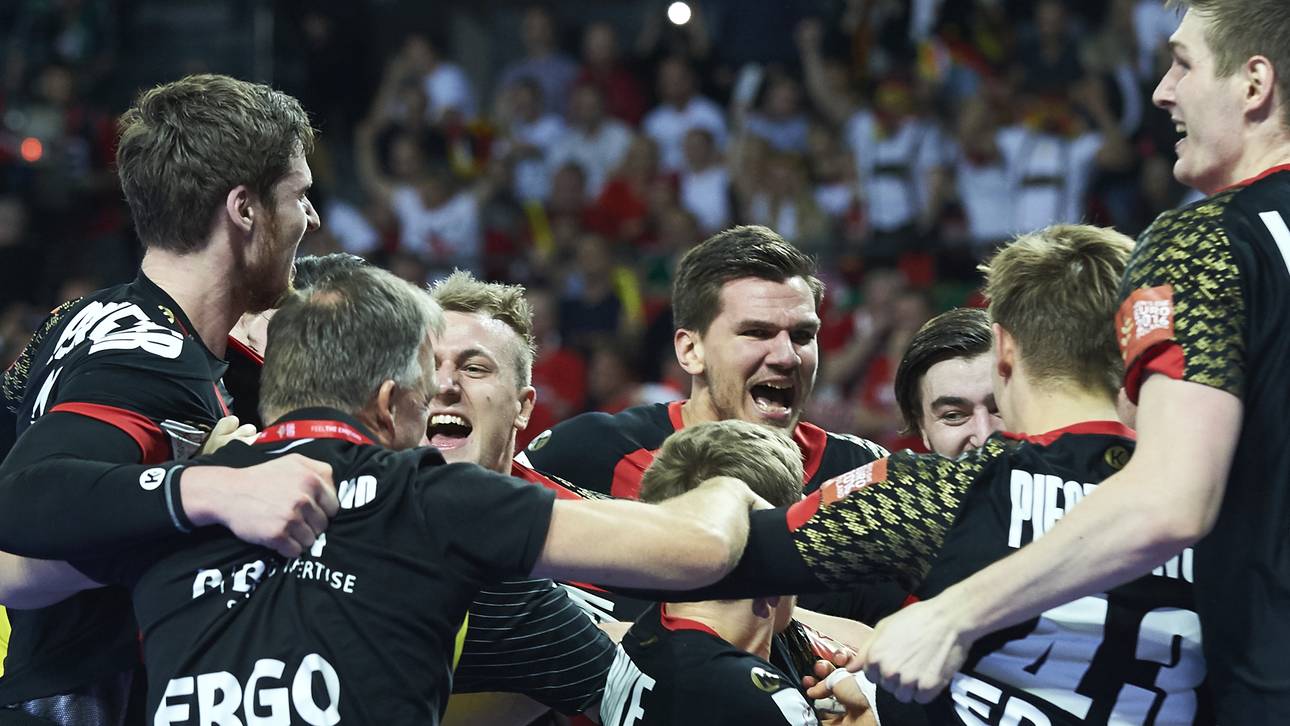 DHB-Team erfreut Bach und de Maiziere