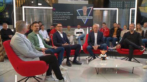 Mats Hummels fährt nicht mit der Nationalmannschaft zur WM in Katar. Im STAHLWERK Doppelpass sorgt diese Entscheidung für Unverständnis. 