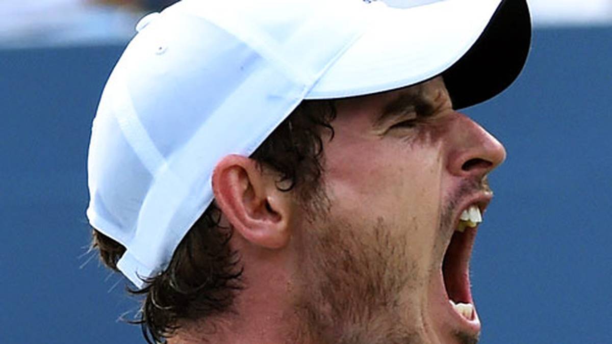 ...am Ende aber setzt sich der Schotte in drei umkämpften Sätzen durch. Ob's am Gebrüll lag?