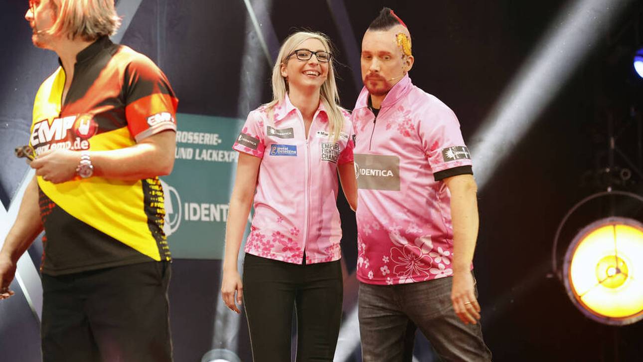 Fallon Sherrock dankt Oliver Pocher