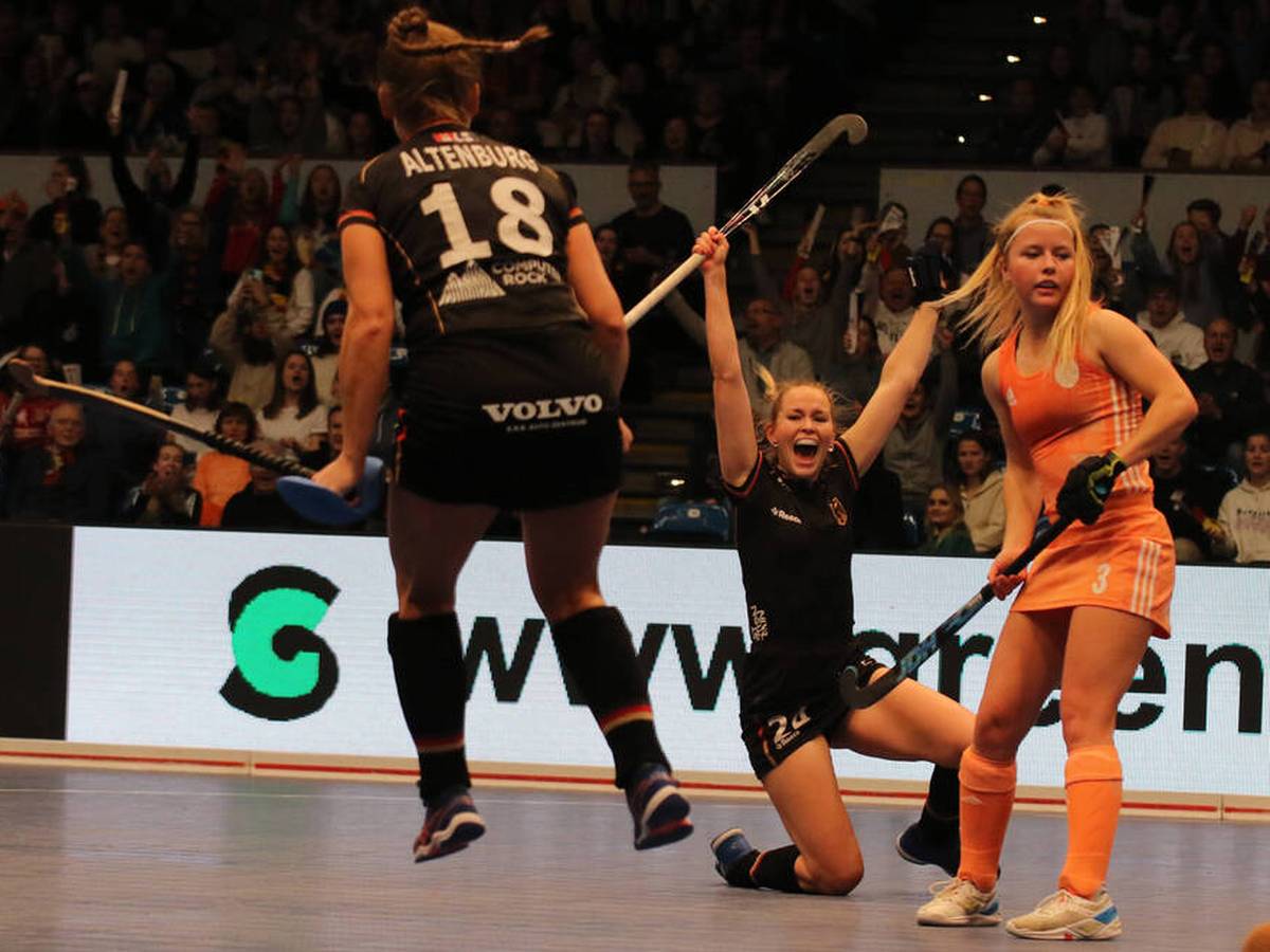 Hallenhockey EM Deutsche Frauen-Nationalmannschaft gewinnt Finale gegen die Niederlande