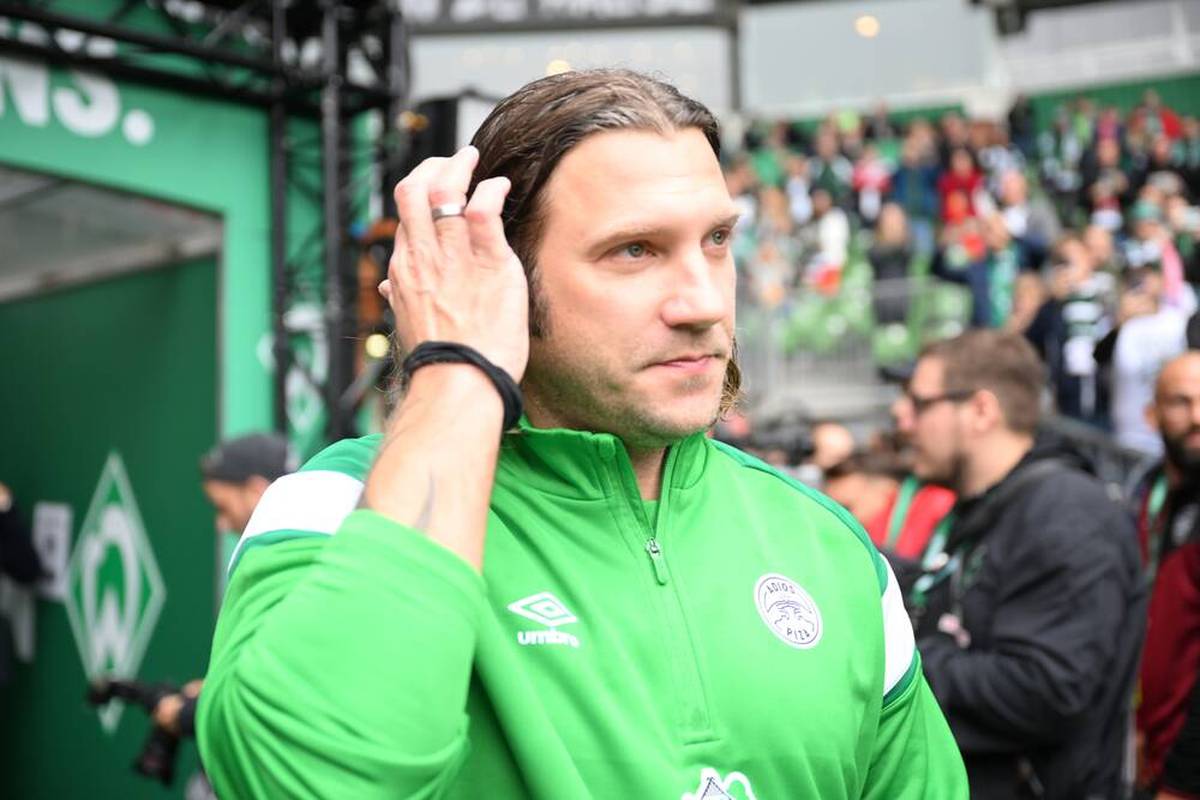 Frings schimpft über Woltemade-Fiasko
