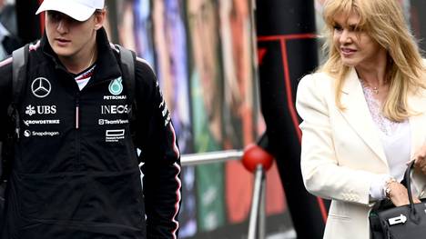 Mick Schumacher und seine Mutter Corinna