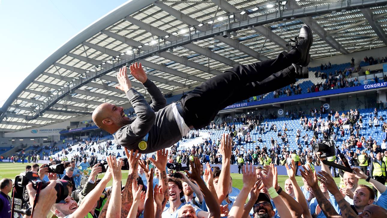 Meister Pep verneigt sich vor Klopp