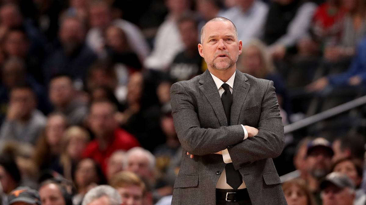 Einziges Problem für Malone könnte die Verteilung der Spielzeit werden. Die vielen jungen Spieler wollen natürlich möglichst lange auf dem Feld stehen, um weiter Erfahrungen zu sammeln, aber auch um ihren Anteil am Teamerfolg zu zeigen