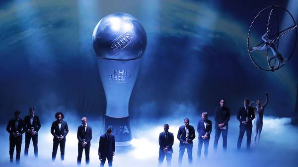 MILAN, ITALY - SEPTEMBER 23:  FIFA FIFPro Men's World 11 Players of the Year pose for a photo during The Best FIFA Football Awards 2019 on September 23, 2019 in Milan, Italy.  (Photo by Emilio Andreoli/Getty Images)