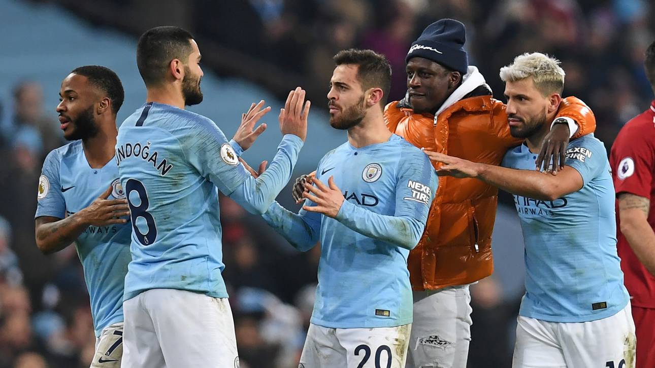 Große Geste der City-Stars